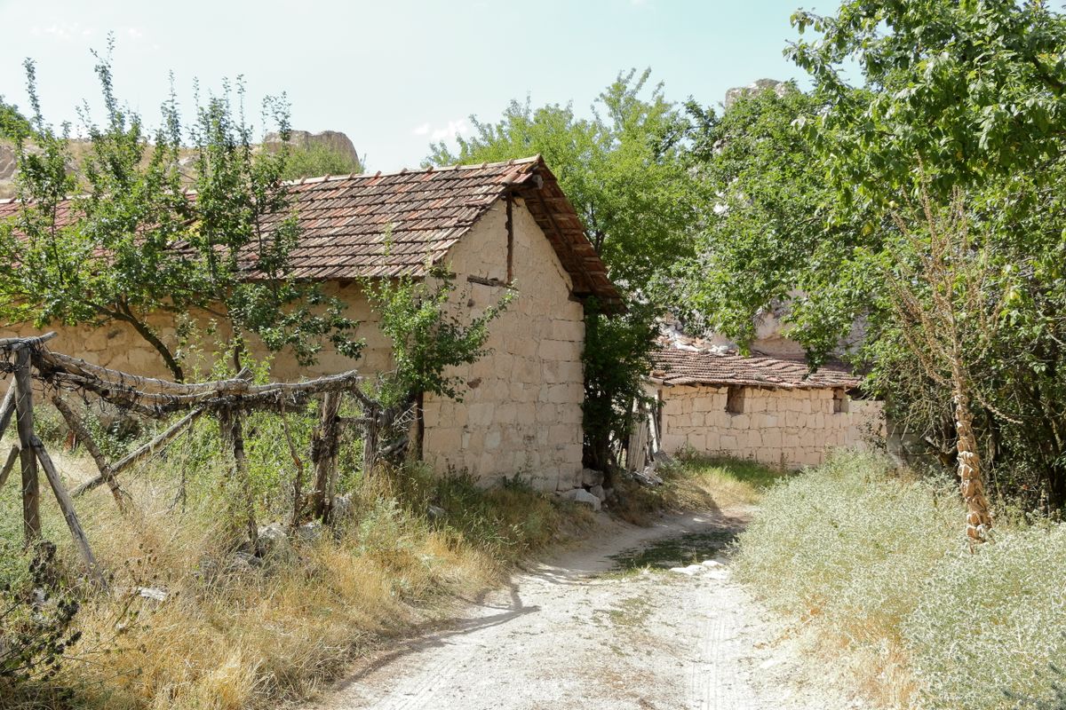 Una casa de campo que lleva semanas cerrada: por dónde se empieza